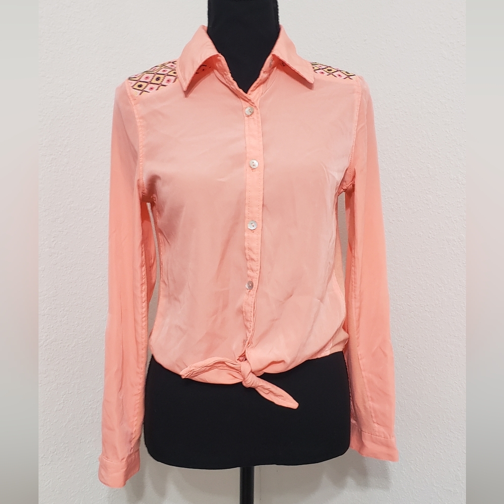 Cute Western Front Tie Button Up Blouse, Size 14/16